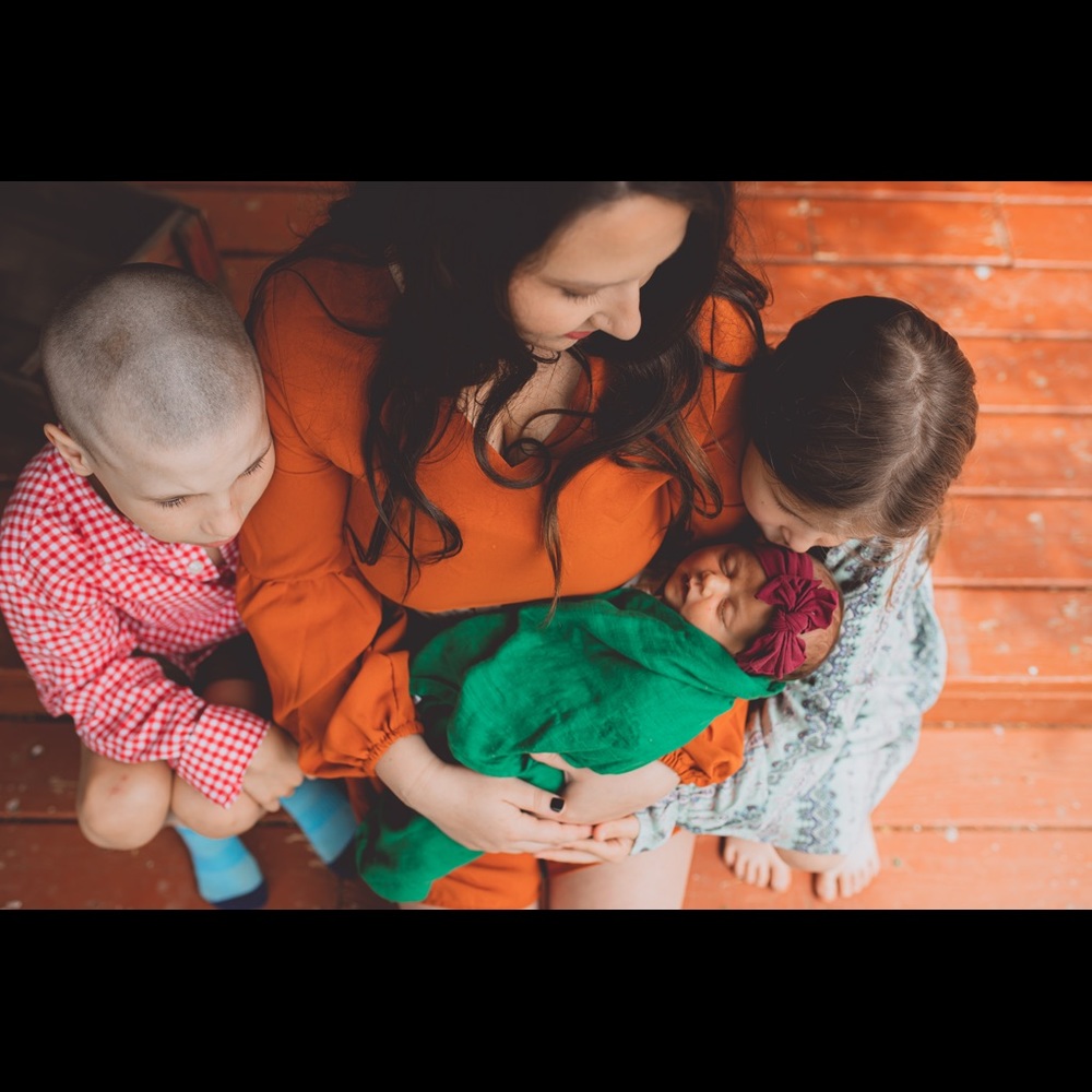 Meet your Posher, Julia